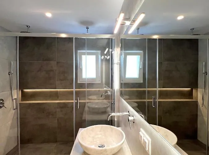 Sea House * Naousa (Paros)